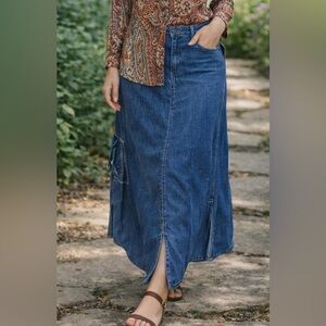 Vintage Denim Skirt | Pastel Stitching Accents | Cargo Style Pockets | Unique!